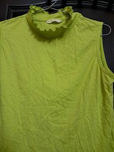 Vintage Sleeveless Ruffle Mock Neck Top