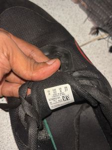 ORIGINAL PUMA Black Sports Shoes | Like New | Size