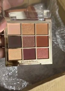 Charlotte tilbury eyeshadow palette