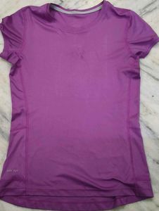 Nike Dri-Fit Performance T-Shirt