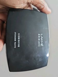 lakme absolute eyeshadow Palette