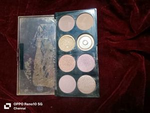 DE'LANCI Lip Palette &amp; revolution highlighter