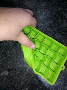 Flexible Silicone Ice Cube Tray