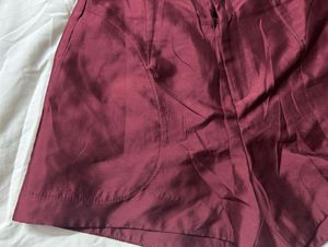 Stylish High-Waisted Maroon Shorts