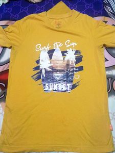 Men's Yellow Graphic T-Shirt