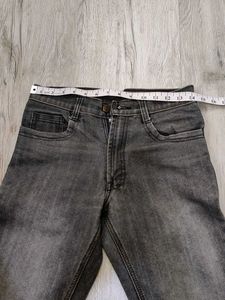 2000s Y2k low rise jeans Waist 28