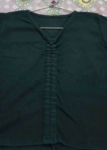 Cute Black V-Neck Top