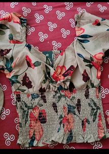 Floral Print sss Top
