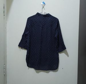 Anasazi navy blue with white polka dots print Top