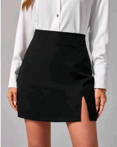 Chic Black Mini Skirt with Slit ☆°