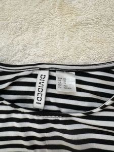 h&amp;m Striped  Sleeve Crop Top