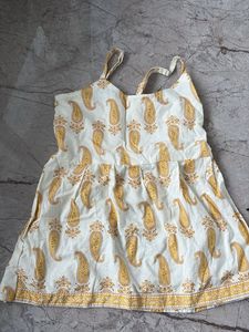 White & Yellow Paisley Print Kurta