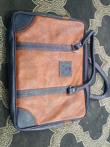 Vintage Leather Travel Bag