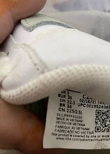 nike air sneakers