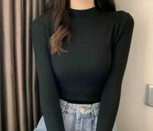 Ribbed Mock Neck Long Sleeve Top