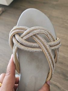 Pakistani original Sana Safinaz party flats