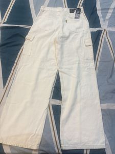 Off Duty India White Cargo Jeans – Brand New, Size