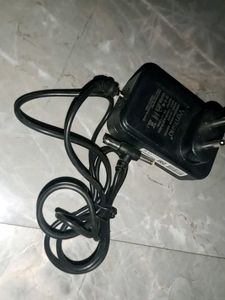 Universal Power Adapter &amp; Cables