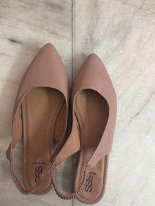 Elegant Pink Slingback Flats