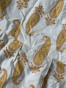 White &amp; Yellow Paisley Print Kurta