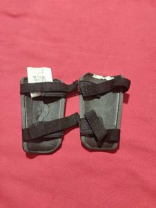 Football Shin Guards (Leg Protectors)