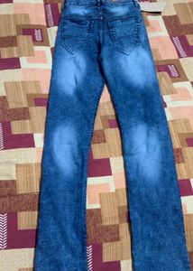 Stylish Blue Graphic Print Jeans