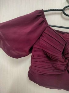 Chic Ruffled Cropped Top