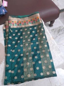 dark Green Silk Blend Saree with necklace
