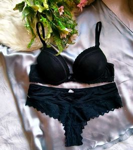 Black Lace Padded Bra with beautiful brief 👍😍