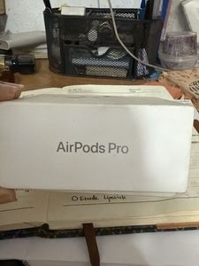 Apple AirPods Pro (2nd Gen)