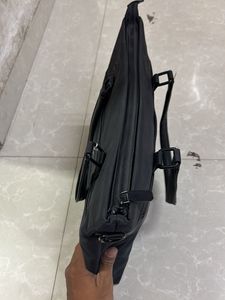 Sleek Black Laptop Bag