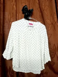 white top fresh colour