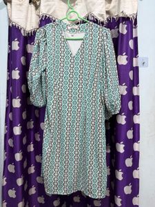 Geometric Print V-Neck Puff Sleeve Dress