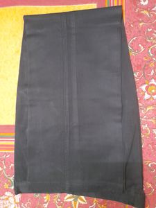KOUTONS  branded  black colored pant