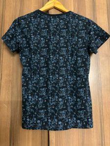 🆕Amandi  Floral Print T-Shirt