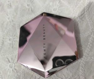 Fenty Beauty Metallic Compact Mirror
