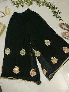 Elegant Black Kurta Set with Dupatta🖤✨