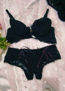 Elegant Black Lace Bralette with brief 👍
