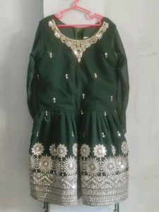 Emerald Green Kurta Set with Embellishments