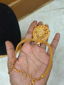 matt finish attigai necklace set with earrings