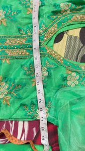 Green partyware net suit