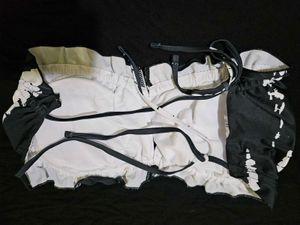 Chic Black &amp; White Print bralet