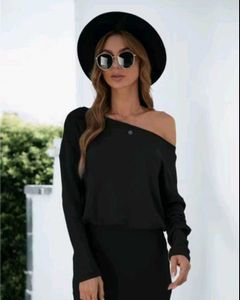 URBANIC One off-shoulder dress