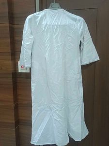 biba Elegant White Chikankari Kurta