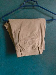 Relaxed fit Beige Trousers