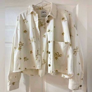 Final Sales 🔥Zara White Floral Print Cropped Deni