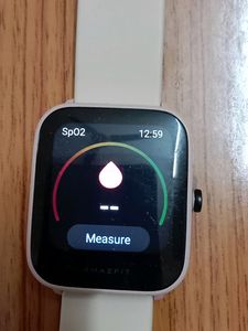 Stylish Beige Smartwatch - Fitness Tracker