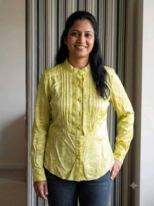 Elegant Lime Green Button-Up Shirt