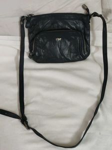 Gil holsters Black Leather Crossbody Bag