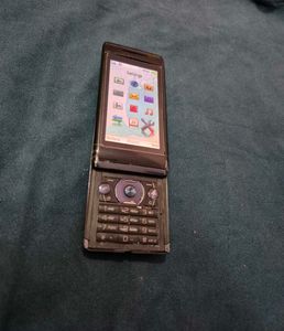 sony ericsson aino